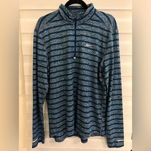 Nike Pullover Sz Large